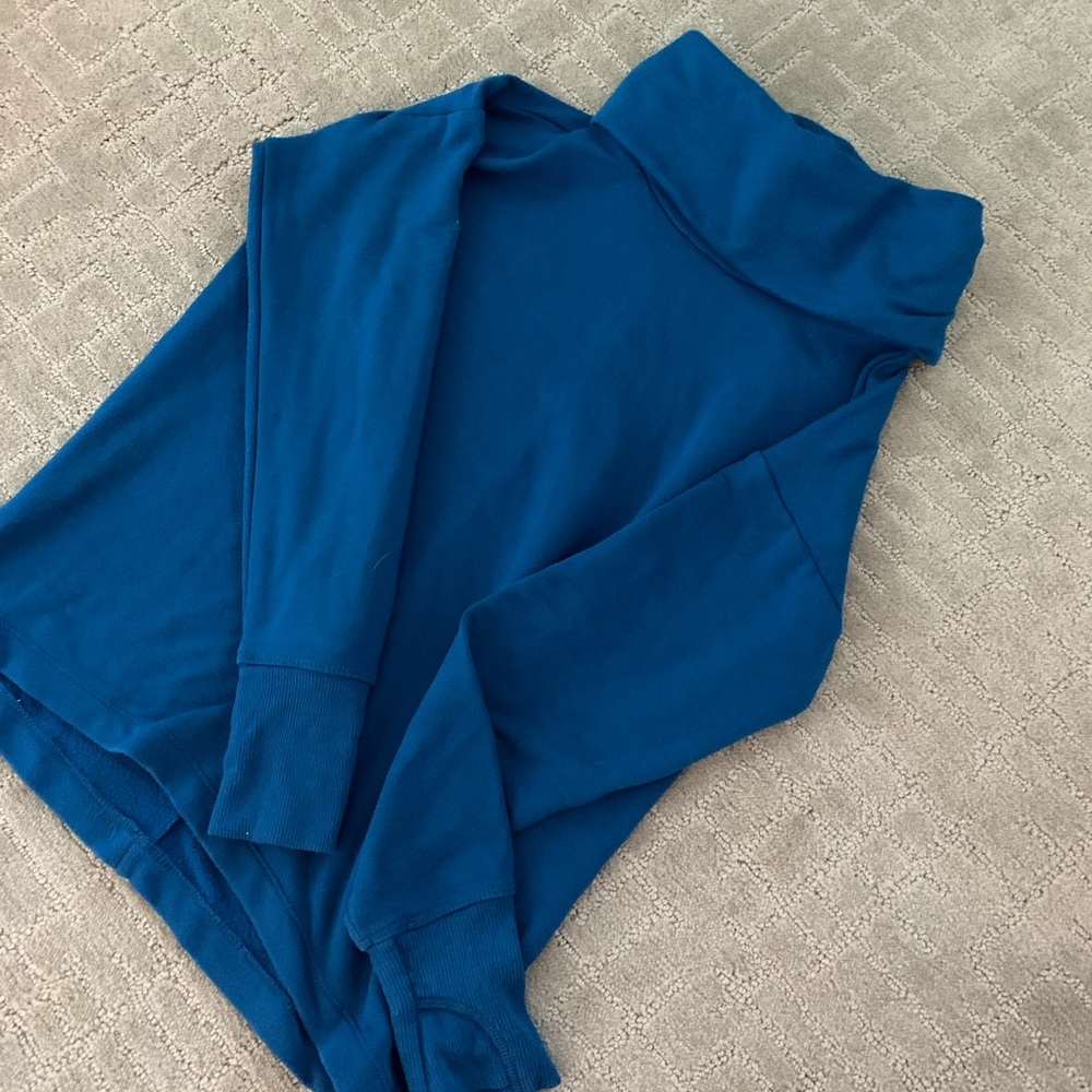 Athleta girls turtleneck sweater